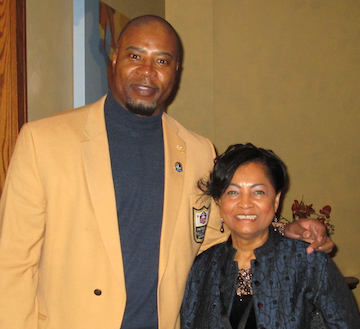 Chris Doleman, NFL&reg; Hall of Famer, sharing a warm moment with Leonie
